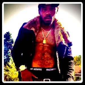 Meet your Posher, Dwight